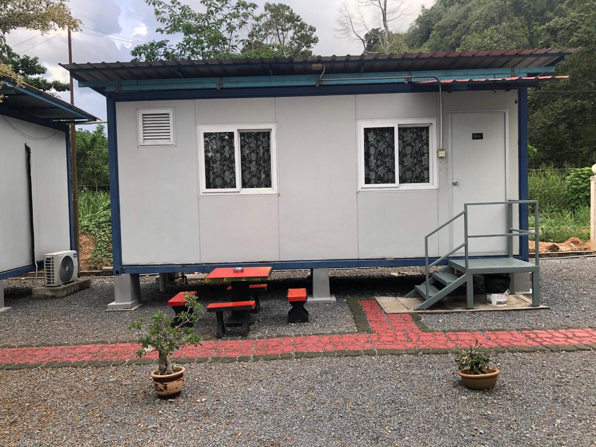 Guest House Gua Kelam Kaki Bukit Εξωτερικό φωτογραφία